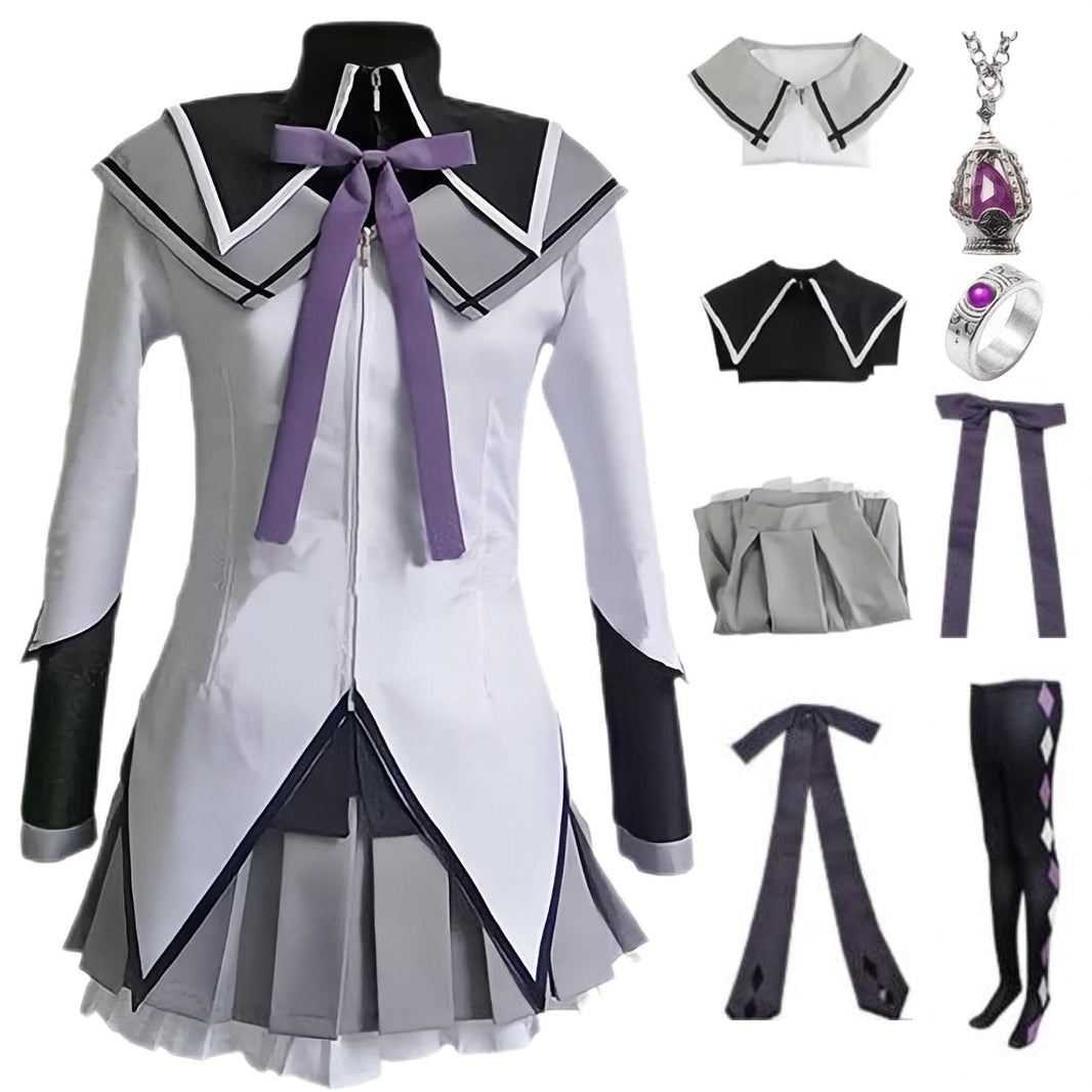 Akemi-Homura-cosplay 1